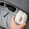 Wklad-Travel-Line-Peak-Design-Tech-Pouch-Bone-Kosc-sloniowa-1000-09.jpg
