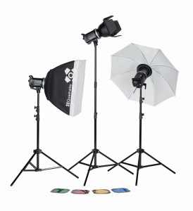 Quadralite UP X 700 zestaw oświetleniowy lamp błyskowych studyjnych