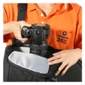plecak-na-aparat-fotograficzny-vanguard-ziin-47-czarna-04.webp