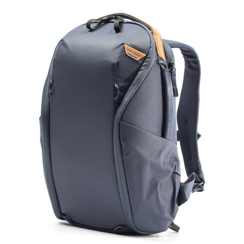 Plecak-Peak-Design-Everyday-Backpack-15L-v2-niebieski-01.jpg