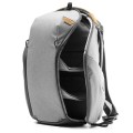 Plecak-Peak-Design-Everyday-Backpack-15L-v2-Popielaty-05.jpg