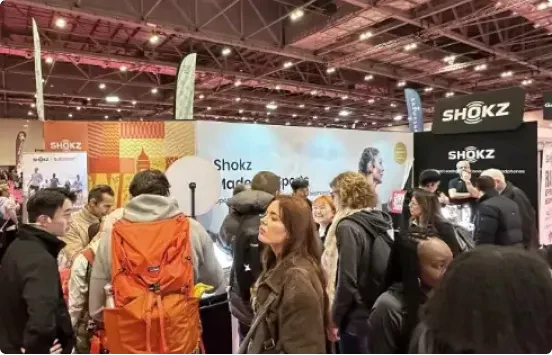 Marka Shokz - wystawa na targach